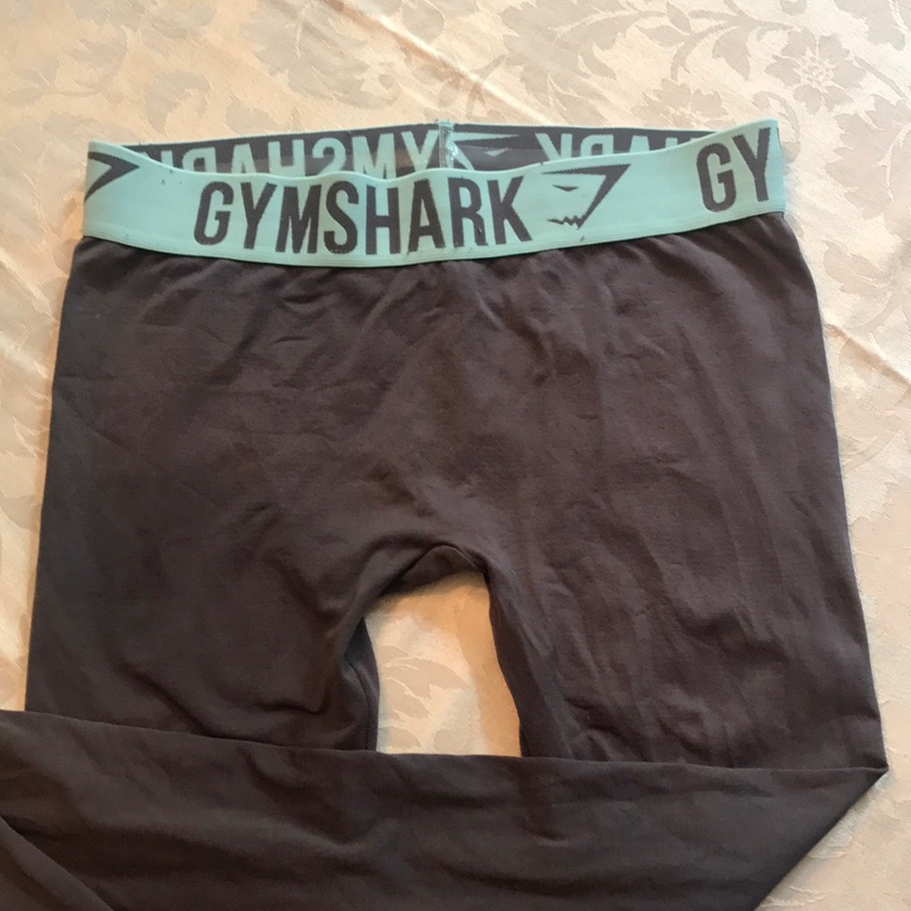 Gymshark fit leggings in grey, full length